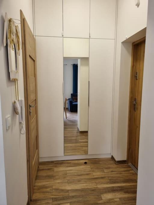 Apartment Uroczy Blisko Jeziora *